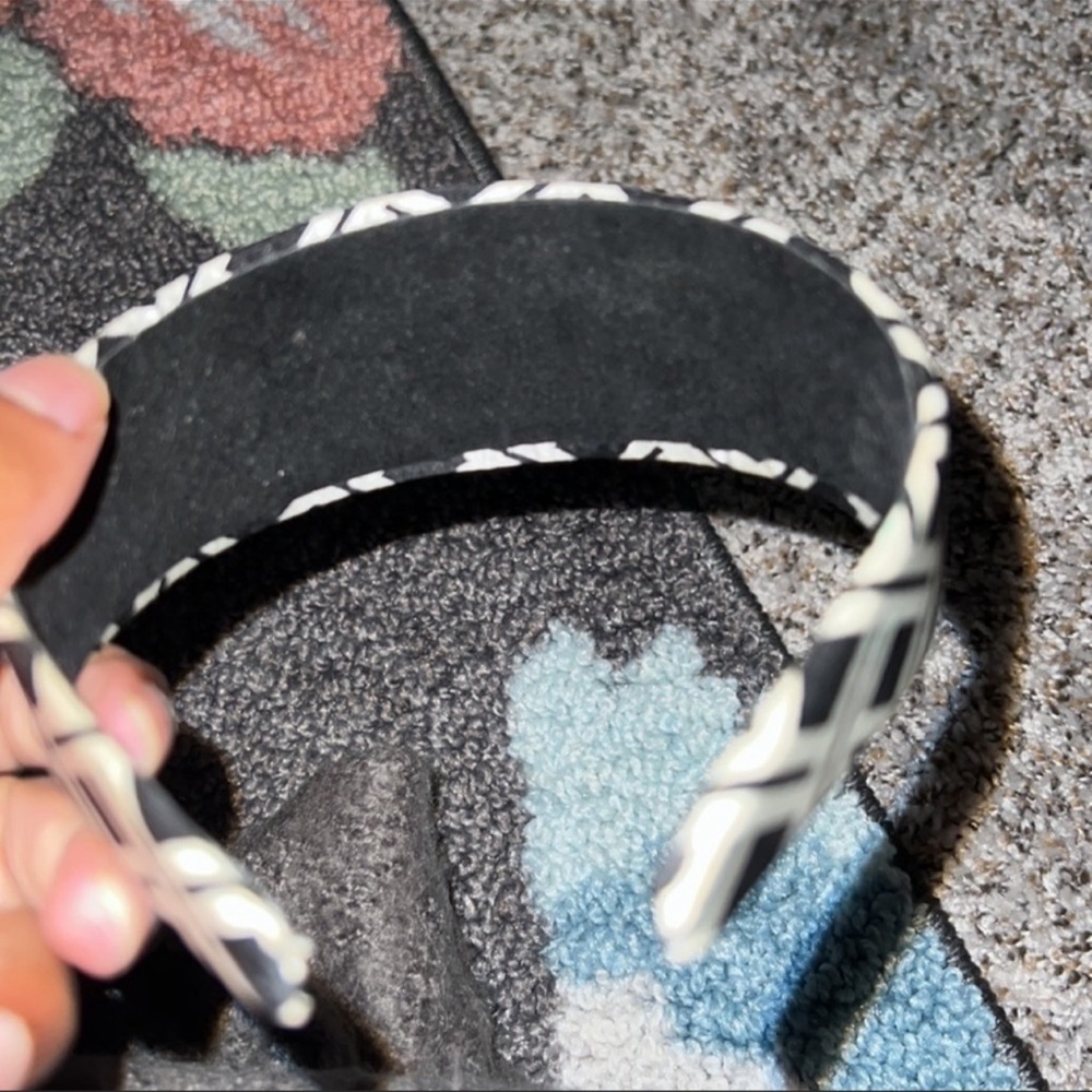 Patterned headband - Picture 4 of 4